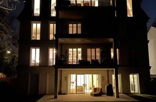 Wohnung mieten in Romanstraße 24, 80639 Neuhausen-Nymphenburg, Exklusive Gartenwohnung mit edler Einbauküche in bester Nymphenburger Lage