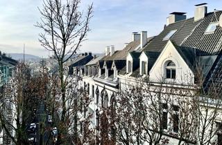 Wohnung mieten in Schleswiger Str. 56, 42107 Elberfeld, Frisch Renoviert: 4-Zimmer-Wohnung im Dachgeschoss