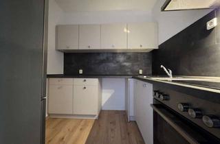 Wohnung mieten in Franz-Liszt-Bogen 12, 06124 Südliche Neustadt, Wohlfühlort – Hochwertige Einbauküche