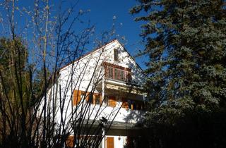 Wohnung mieten in 81549 Ramersdorf-Perlach, Helle 2-Zimmer-Dachgeschosswohnung in Ramersdorf-Perlach mit Südbalkon & Tiefgaragenstellplatz