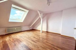 Wohnung mieten in 66113 Saarbrücken, Nette Dachgeschosswohnung in ruhigem 4-Familienhaus