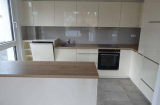 Wohnung mieten in Eltinger Straße 44, 71229 Leonberg, Moderne 3-Zimmer Wohnung mit Balkon in Leonberg