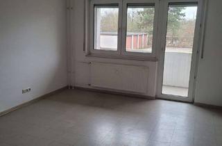 Wohnung mieten in Berliner Allee, 66740 Saarlouis, Berliner alle 4-1 ZKB Wohnung im EG *ab sofort* zu vermieten