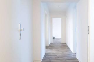 Wohnung mieten in Lindenstraße 34, 39218 Schönebeck, Sanierte Dachgeschosswohnung mit Blick auf den Kurpark!