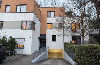 Wohnung mieten in 14109 Wannsee, Großzügig geschnittene Familienwohnung mit Terrasse und Balkon ***EBK***GästeWC mit Dusche***