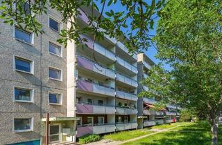 Wohnung mieten in Harthaer Str. 20, 01169 Gorbitz-Nord/Neu-Omsewitz, Aktuelle Renovierung einer schönen 3-Zimmer-Wohnung mit Balkon!