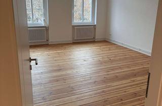 Wohnung mieten in 10781 Schöneberg, Renovierte ruhige 2-Zi-Altbauwohnung mit Südwest-Balkon im Akazienkiez |