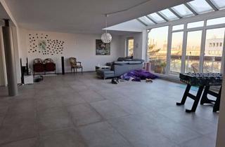 WG-Zimmer mieten in Henkelstraße 265, 40599 Reisholz, 5er WG sucht neue Mitbewohner*in