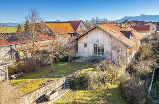 Haus kaufen in 82436 Eglfing, Denkmalgeschützte Rarität: Zauberhafter Hof von 1650 in idyllischer Lage mit Alpenblick
