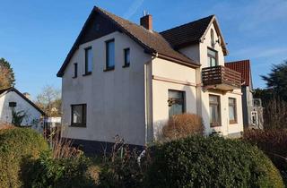 Haus kaufen in 23714 Malente, Liegenschaft direkt an der Schwentine