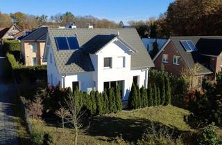 Einfamilienhaus kaufen in 14089 Kladow, Einfamilienhaus auf Eckgrundstück in Kladow – ca. 135 m² – 4 Zi – Carport – vollunterk. – bezugsfrei