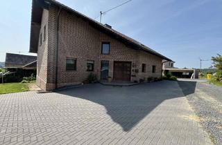 Einfamilienhaus kaufen in 56746 Hohenleimbach, Platz für Familie, Tiere & Projekte – Großes Einfamilienhaus mit Nebengebäude