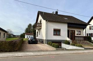 Einfamilienhaus kaufen in 66679 Losheim, Schönes Einfamilienhaus mit großem Garten und Doppelgarage im Herzen von Losheim am See