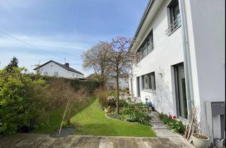 Haus kaufen in 86316 Friedberg, Energieeffizientes Architektenhaus mit PV & Passivhausstandard