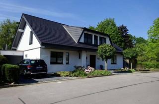 Einfamilienhaus kaufen in 32107 Bad Salzuflen, Exklusives Einfamilienhaus mit Einliegerwohnung in ruhiger Waldrandlage