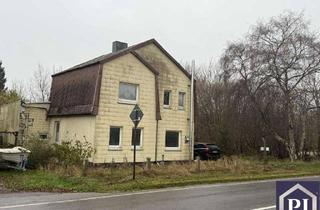 Haus kaufen in 24601 Stolpe, Großes Grundstück an der A21 in 24601 Stolpe mit Abrisshaus