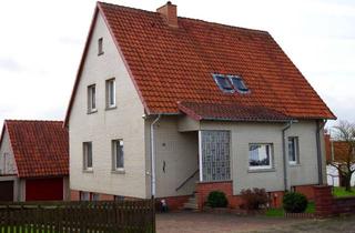 Haus kaufen in 31848 Bad Münder, Zweifamilienhaus in naturnaher Lage mit 3 Garagen in 31848 Bad Münder- Ortsteil Eimbeckhausen