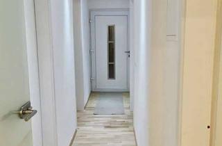 Haus kaufen in 93491 Stamsried, Große Garage kombiniert mit kleiner Wohneinheit