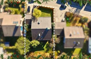 Haus kaufen in 82319 Starnberg, Vermietetes Zweifamilienhaus mit Alpenblick –charmante Perspektive für Eigennutzer in zentraler Lage