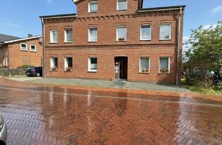 Anlageobjekt in 24782 Büdelsdorf, Wohnen und investieren zugleich – MFH mit separatem Einfamilienhaus