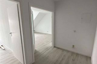 Anlageobjekt in Lindenhof, 15831 Blankenfelde-Mahlow, Bezugsfrei - 2 Zimmer Dachwohnung - hell + schöner Schnitt