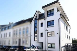 Gewerbeimmobilie kaufen in 42697 Ohligs-Aufderhöhe, Vom Bürohaus zum modernen Dreifamilienhaus