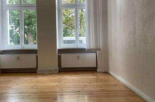 Immobilie mieten in Siegfriedstraße 15, 12051 Neukölln, Schöne, helle Altbauwohnung 1,5 Zimmer nahe Tempelhofer Feld