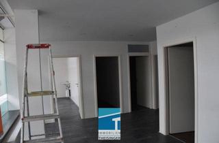 Gewerbeimmobilie kaufen in 85055 Ingolstadt, Laden-Büro im Erdgeschoss mit Schaufenster, Garagen in Ingolstadt, Nord zu verkaufen