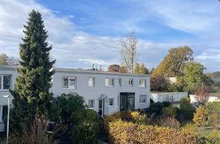 Wohnung kaufen in 30519 Waldheim, Wohnen wie im eigenen Haus! BJ 71- sanierte 3–4-Zi.-Wohnung auf zwei Ebenen mit Garten & Garage!