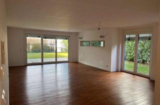 Wohnung kaufen in 74196 Neuenstadt am Kocher, Neuwertige, gepflegte 3-Zi.-Wohnung mit eigenem Garten und Aufzug