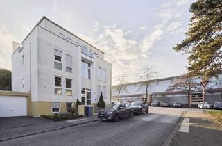 Penthouse kaufen in 50226 Frechen, Lichtdurchflutete Eigentumswohnung im Penthouse-Stil mit Dachterrasse und Balkon in Frechen