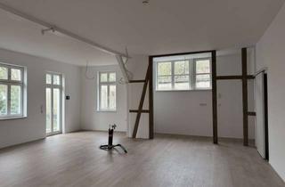 Wohnung mieten in Exterstraße 24, 32756 Detmold, 3-Zimmer Wohnung mit Außensitzplatz und Garten in der Innenstadt von Detmold