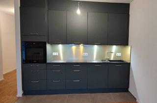 Penthouse mieten in Ludwig-Landmann-Straße 391, 60486 Bockenheim, Exklusives Penthouse mit 3 Zimmern und Winter-Garten-Balkon in Bockenheim