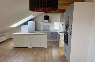 Wohnung mieten in Banaterstraße 9 B, 86399 Bobingen, Helle 4-Zimmer Dachgeschosswohnung mit Balkon in Bobingen