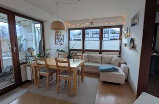 Wohnung mieten in Abtsleitenweg 6-18, 97074 Würzburg, Helle 2,5-Zimmer-Wohnung mit Balkon im 2. OG in Würzburg-Keesburg