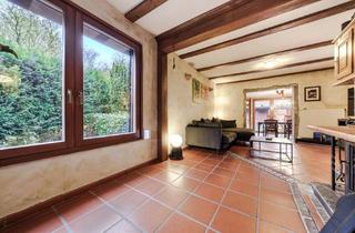 Einfamilienhaus kaufen in 61389 Schmitten, Landhaus-Highlight! Historisches, liebevoll saniertes Einfamilienhaus inkl. Doppelgarage