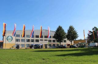 Gewerbeimmobilie mieten in Lindenplatz 1-15, 24217 Höhndorf, 677 m² Gewerbeeinheit bei Schönberg zu vermieten