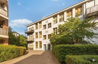 Loft kaufen in 13088 Berlin, Berlin - Exklusive Designerwohnung mit Loftcharakter und Privatgarten in denkmalgeschützten Puccini-Hofgärten