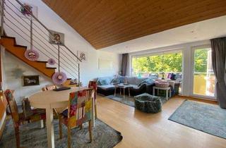 Wohnung kaufen in 41516 Grevenbroich, Grevenbroich - Charmante Galerie-Wohnung mit Balkon und Wohlfühlatmosphäre in Wevelinghoven