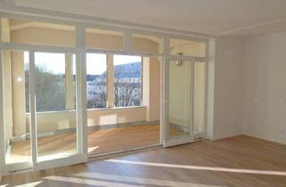 Wohnung kaufen in Oschatzer Straße 2, 04299 Leipzig, Leipzig - Exklusives Investment: Modernisiert in 2015 !! 3-Räume mit Loggia und TG-Stellplatz im Klangwerk