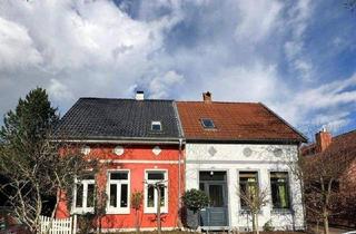 Doppelhaushälfte kaufen in 26129 Oldenburg, Oldenburg - Provisionsfrei - Schöne Doppelhaushälfte mit möbliertes Appartement in idyllischer Stadtlage Nähe der Universität!