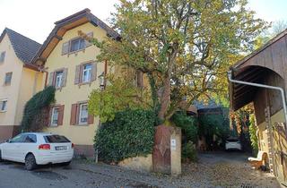 Haus kaufen in 79346 Endingen, Endingen - Ehemaliger Winzerhof mit Nebengebäuden
