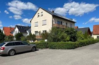 Mehrfamilienhaus kaufen in Kaulberg 11, 96175 Pettstadt, Pettstadt - Gepflegtes Mehrfamilienhaus in bester Lage, Pettstadt, 3-Parteien, 4 Garagen, ca. 245 qm. Wohnfläche, voll vermietet