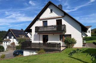 Haus kaufen in 51766 Engelskirchen, Engelskirchen - Charmantes Zweifamilienhaus in begehrter Höhenlage von Engelskirchen-Ründeroth