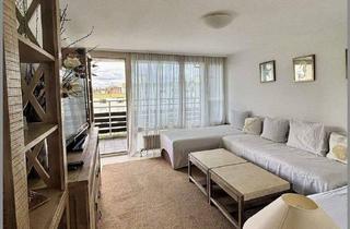 Wohnung kaufen in Goldäckerstraße, 71144 Steinenbronn, Steinenbronn - Sofort einziehen oder an Gäste vermieten 4,5-Zi.-Whg. m. Panoramablick zum Siebenmühlental in Stbr.