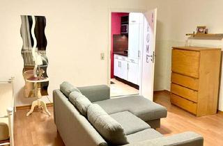 Wohnung kaufen in 54292 Trier, Trier - Zentrale Single-Wohnung mit 5,1 % Rendite - inkl. Tiefgarage