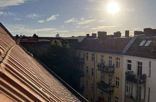Wohnung kaufen in 12049 Berlin, Berlin - Ihr Wohntraum über den Dächern des Schillerkiezes - genehmigter Dachrohling mit Terrasse & Gauben