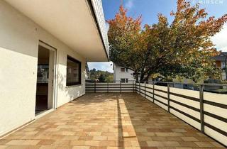 Mehrfamilienhaus kaufen in 97944 Boxberg, Boxberg - Ein Zuhause für Generationen: Weitläufiges Dreifamilienhaus mit ELW und 5 Garagen