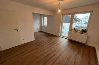 Wohnung kaufen in 40878 Ratingen, Ratingen - Sanierte 2-Zimmer-Wohnung mit Balkon in Ratingen Mitte