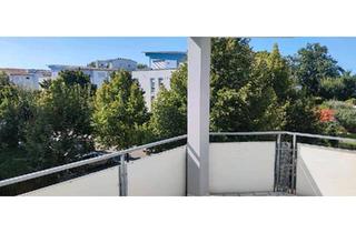 Wohnung kaufen in 70794 Filderstadt, Filderstadt - 2 Zimmer Wohnung Filderstadt Bonlanden Balkon Aufzug von privat